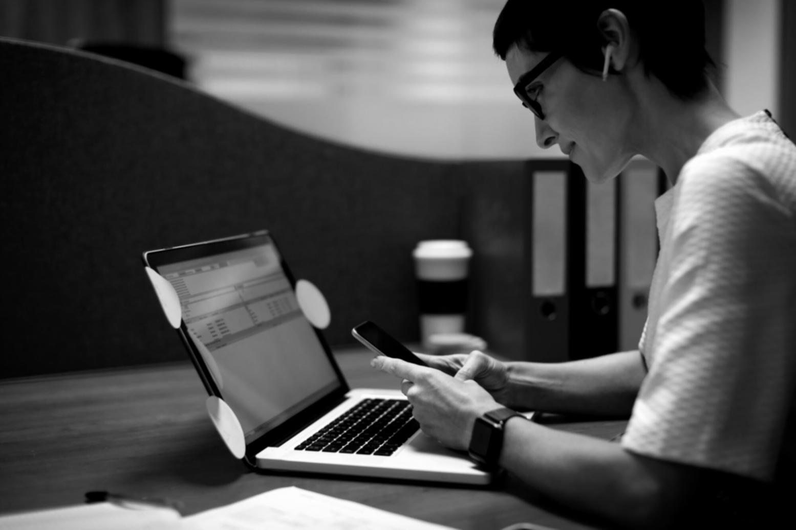Formation en automatisation financière - interface logicielle moderne